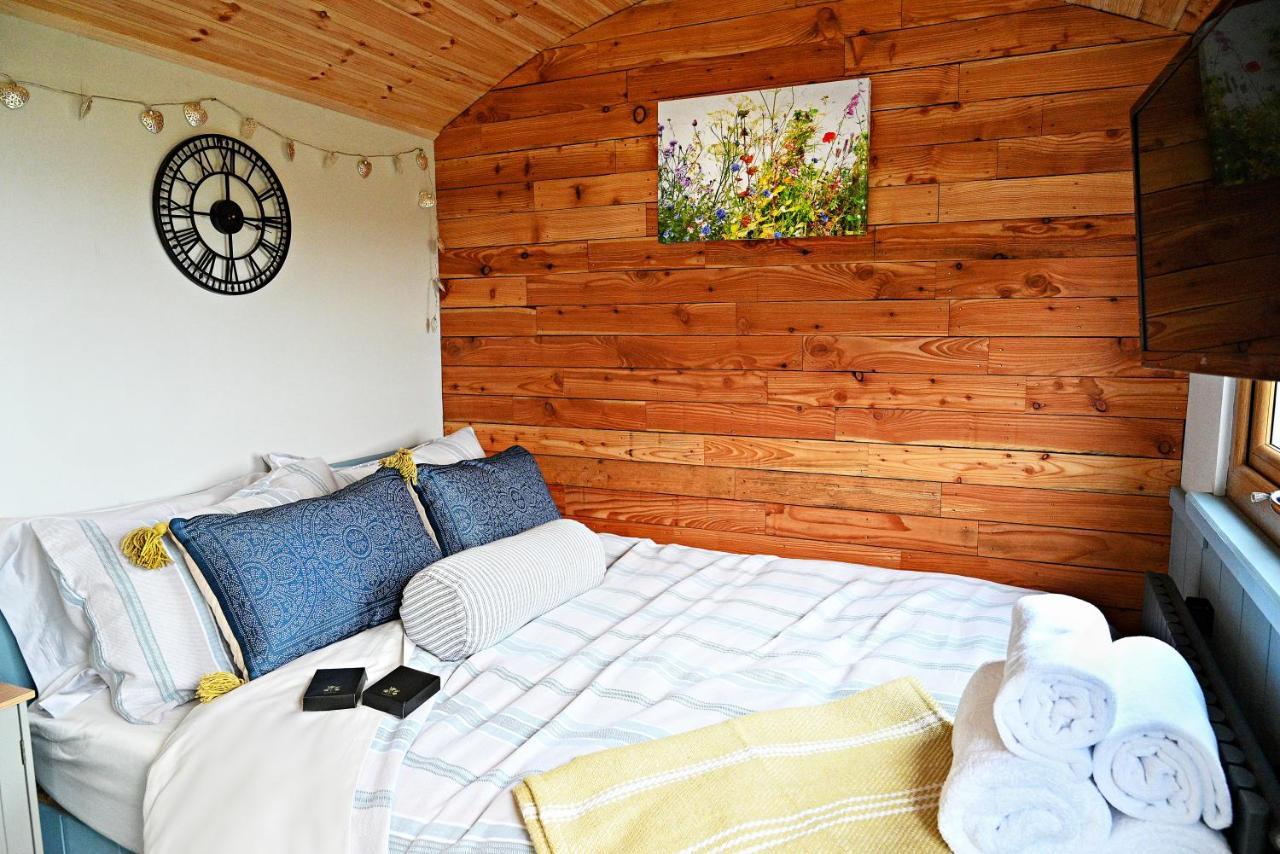 Luxury Shepherd Hut In The Peak District Bakewell Exteriér fotografie