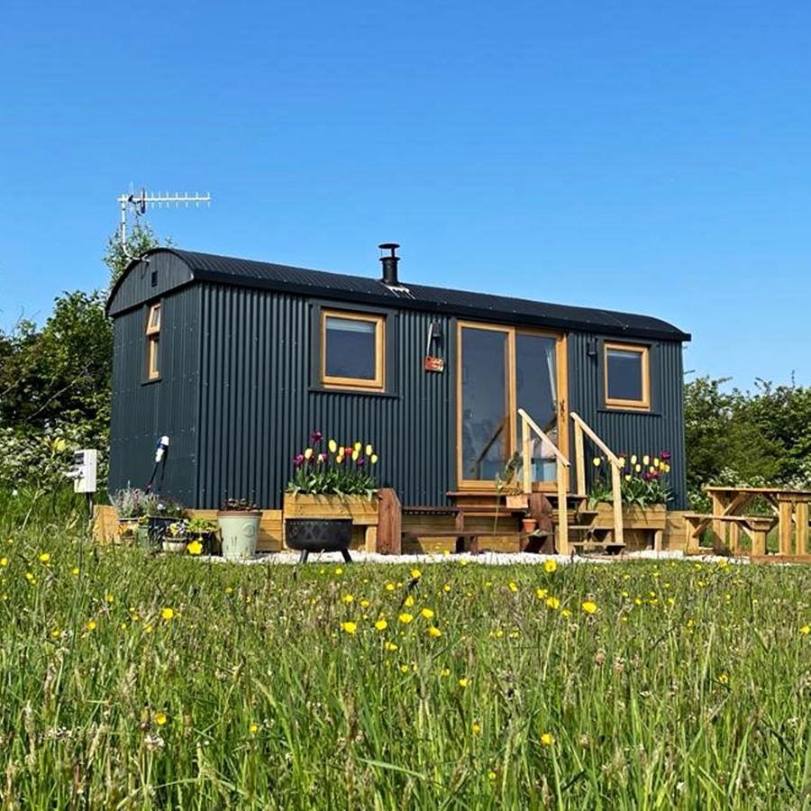 Luxury Shepherd Hut In The Peak District Bakewell Exteriér fotografie