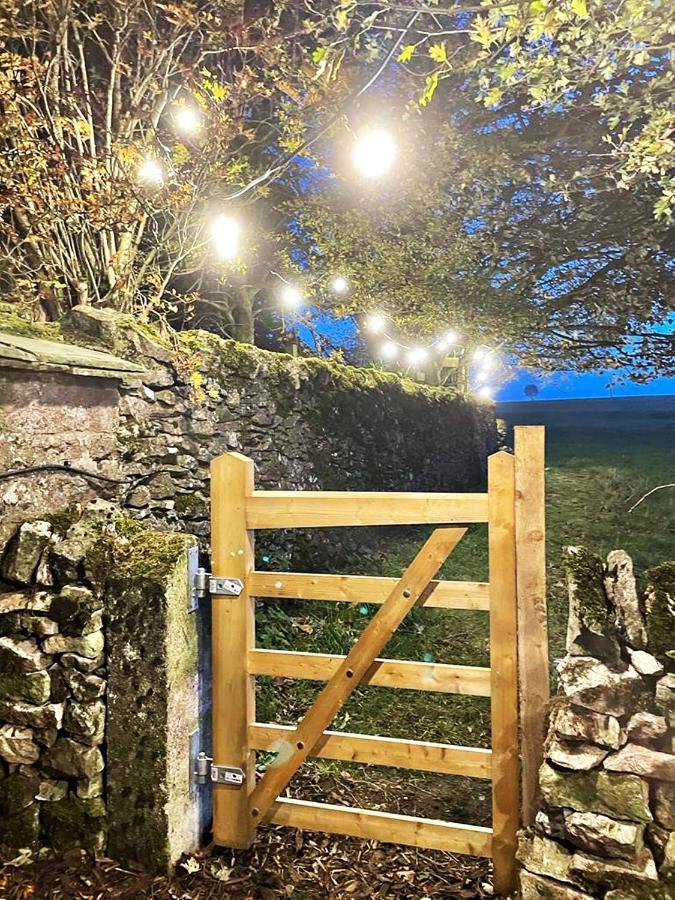 Vila Luxury Shepherd Hut In The Peak District Bakewell Exteriér fotografie