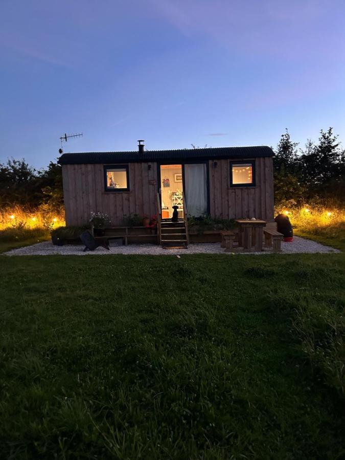 Vila Luxury Shepherd Hut In The Peak District Bakewell Exteriér fotografie